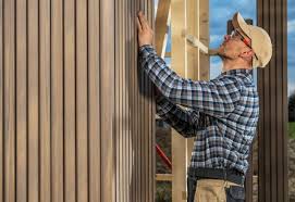 Best Custom Siding Design  in Moraine, OH